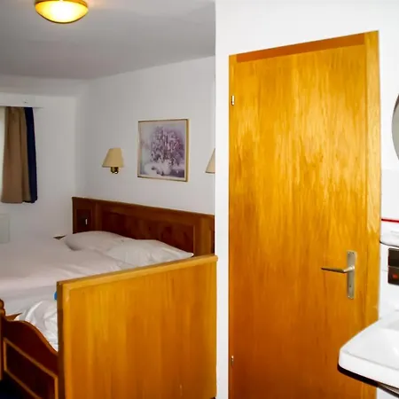 Hotel Sonne Lorch Extérieur photo