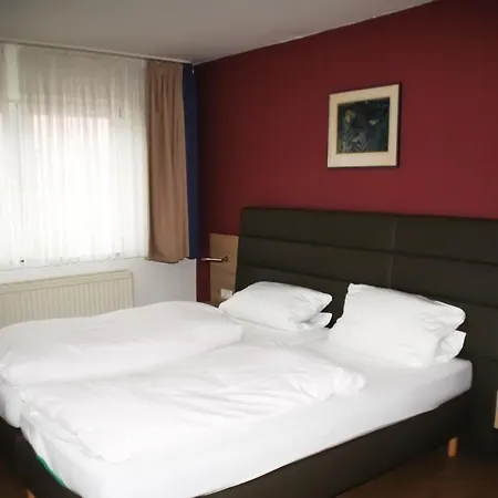 Hotel Sonne Lorch Extérieur photo
